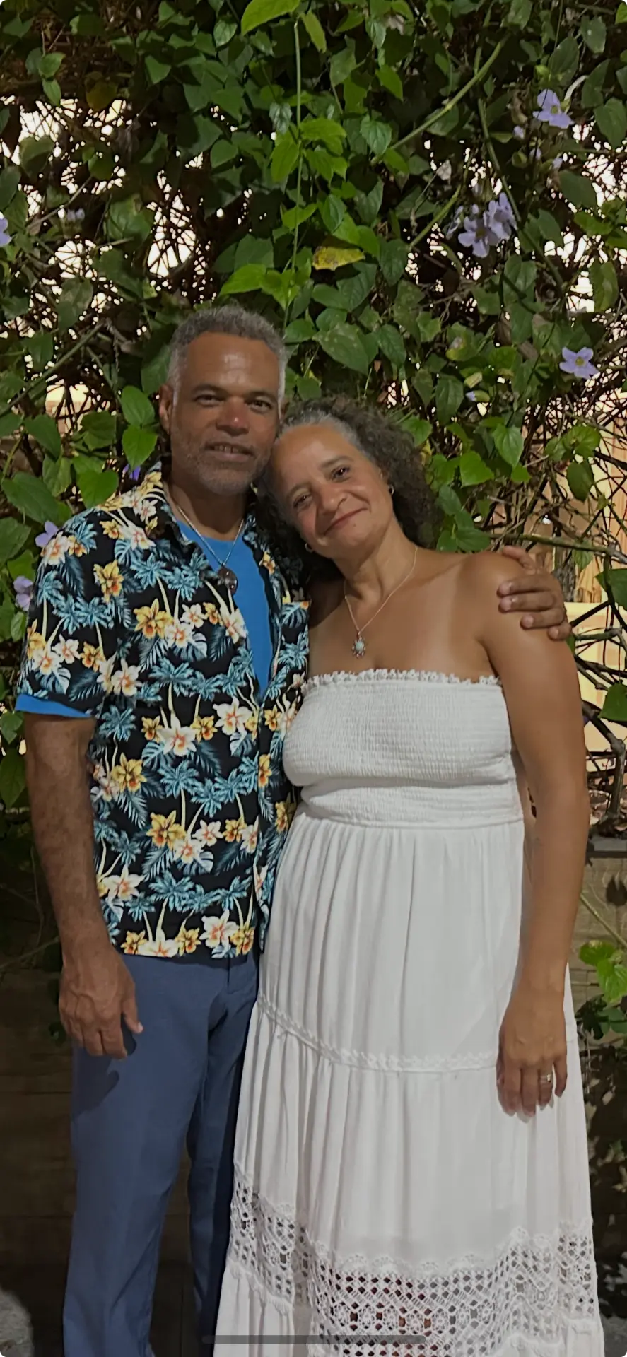 Marelis and partner welcoming you to DLC Wellness Solutions
